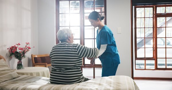 Signs Your Parent May Need Assisted Living: A Family Guide