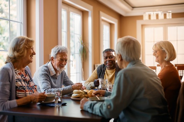 Senior Living Activities in Longview, TX That Can Keep Residents Engaged
